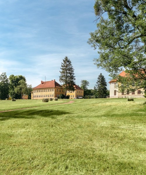 Schloss und Park Wilhelmsthal bei Eisenach