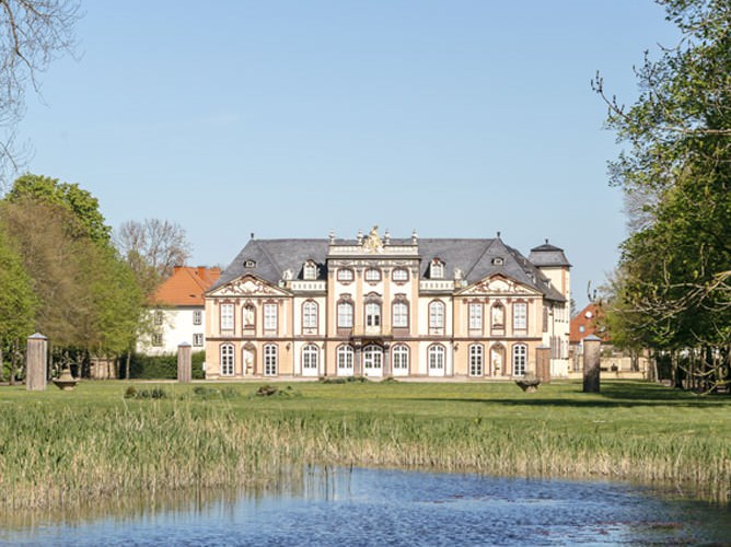 Schlossmuseum In Schloss Molsdorf Schatzkammer Th ringen