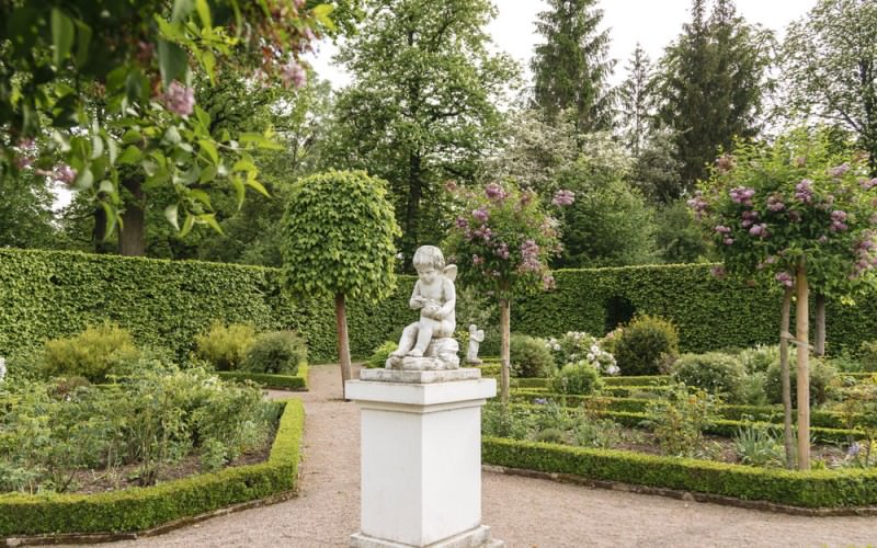 Schloss und Park Belvedere bei Weimar